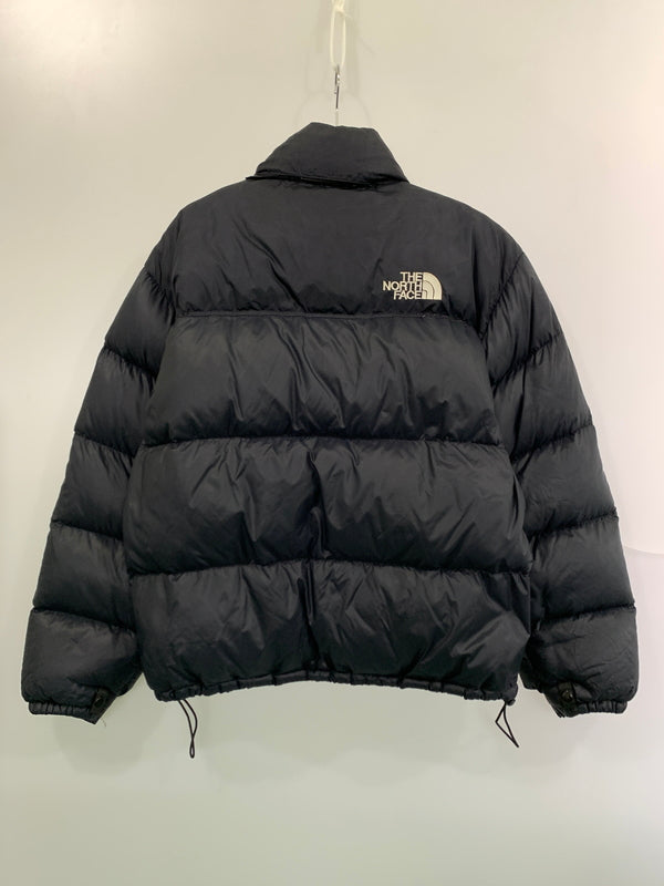 【現状渡し品】【メンズ】 THE NORTH FACE ザ・ノースフェイス NUPTSE DOWN JACKET ヌプシ ダウンジャケット メンズ アウター 防寒 144-260904-em-51-min カラー：ダークグレー 万代Net店