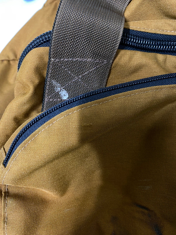 【現状渡し品】【メンズ/レディース】 FILSON フィルソン ドライデン 3ウェイダッフルバッグ アウトドア トラベルバッグ 手持ち 肩掛け リュックサック 鞄 カバン 188-260927-em-23-min カラー：ブラウン 万代Net店
