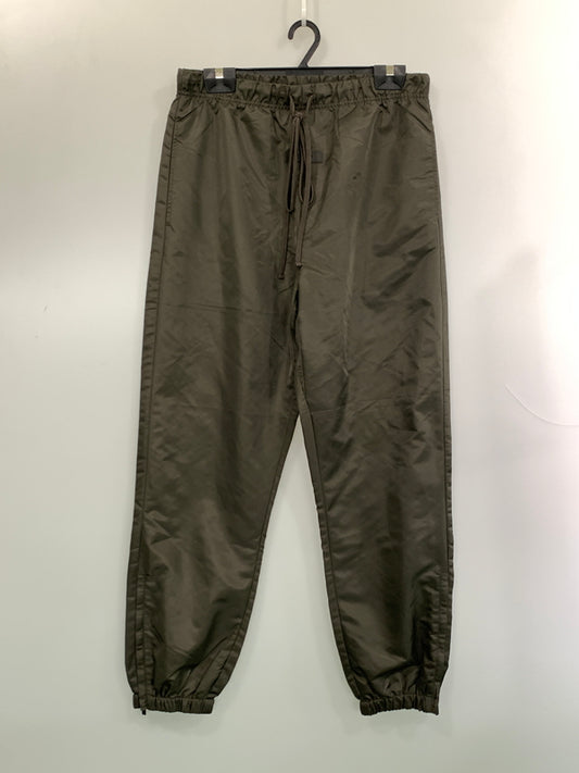 【中古品】【メンズ】 FOG ESSENTIALS エフ オージー エッセンシャルズ NYLON PANTS ナイロン パンツ メンズボトムス しゃかしゃか ズボン 153-260911-em-52-min サイズ：L カラー：ブラウン 万代Net店