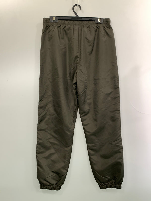 【中古品】【メンズ】 FOG ESSENTIALS エフ オージー エッセンシャルズ NYLON PANTS ナイロン パンツ メンズボトムス しゃかしゃか ズボン 153-260911-em-52-min サイズ：L カラー：ブラウン 万代Net店