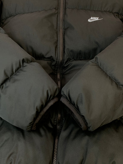 【中古品】【メンズ】 NIKE ナイキ PUFFER JACKET パファー ジャケット アウター 148-260909-jt-17-min サイズ：L カラー：ブラック 万代Net店