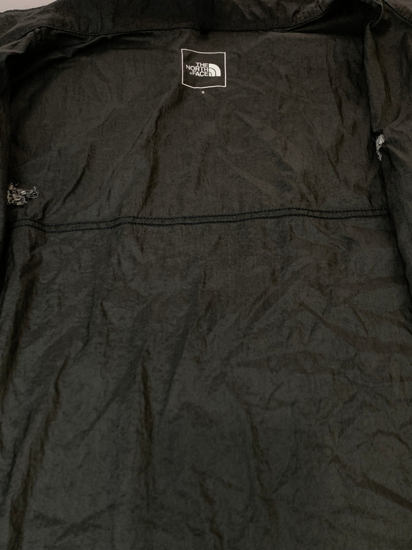 【中古品】【メンズ/レディース】 THE NORTH FACE ザ ノースフェイス GAR WIND JACKET NP22665 ジェネラル アスレチック レクリエーション ウィンド ジャケット ライトアウター 144-260909-jt-05-min サイズ：S カラー：ブラック 万代Net店