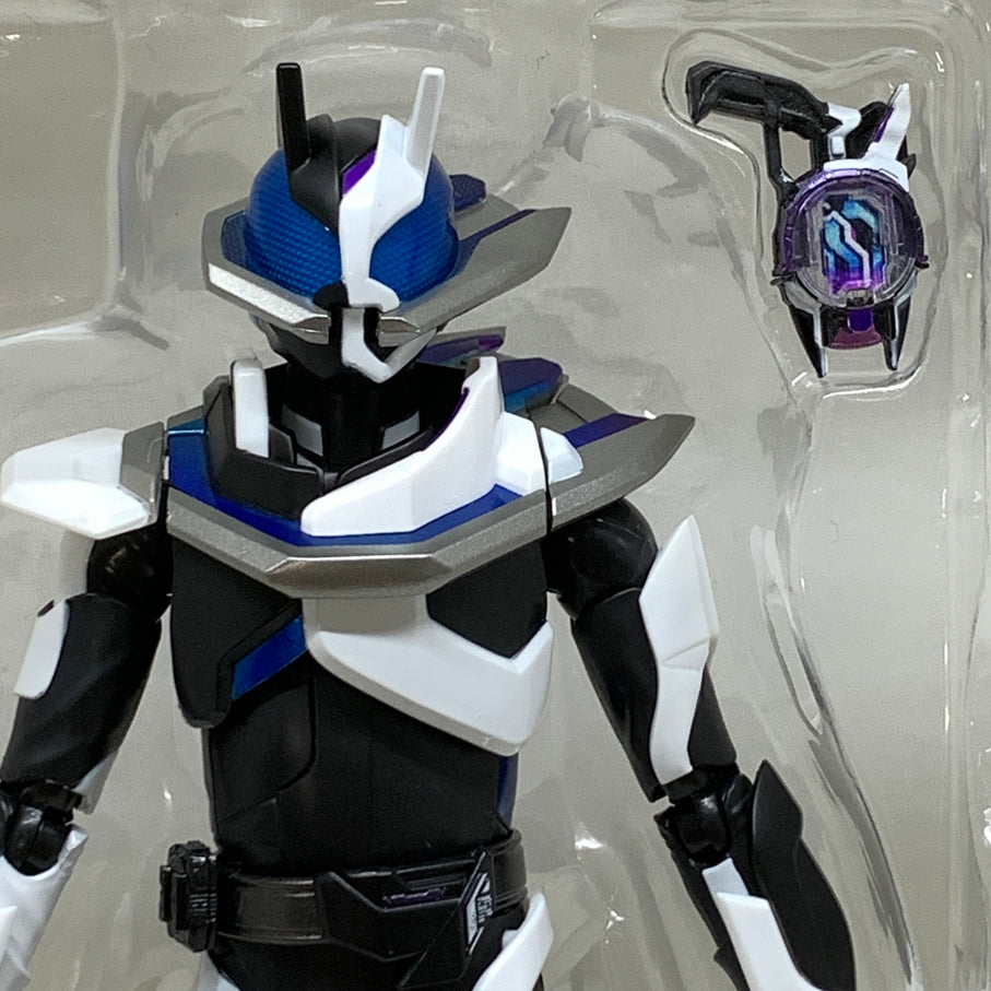 【現状渡し品】 S.H.F 仮面ライダージーン フィギュアーツ バンダイナムコ フィギュア 魂ウェブ商店 042-260924-em-10-min 万代Net店