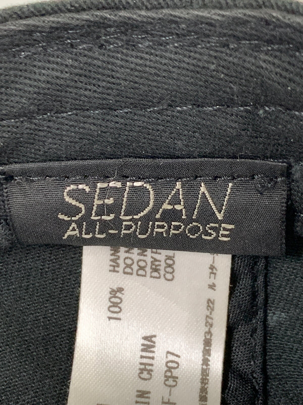 【中古品】【メンズ/レディース】 SEDAN ALL PURPOSE セダン オール パーパス DREAMCAST CAP ドリームキャスト キャップ 帽子 コラボ セガ ゲーム機 ベースボールキャップ 188-260913-em-16-min カラー：ブラック 万代Net店