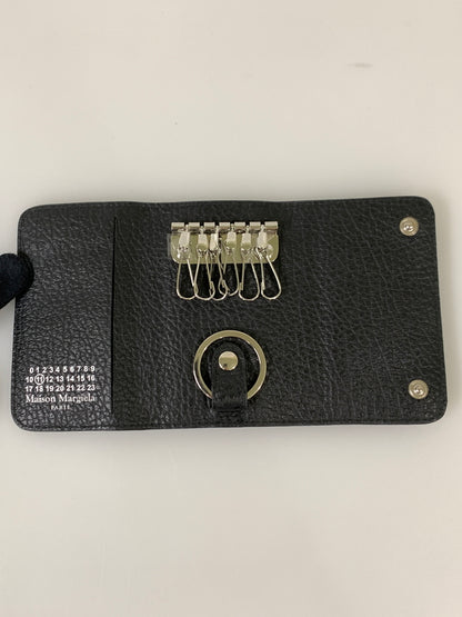 【中古品】【メンズ/レディース】 MAISON MARGIELA メゾン マルジェラ キーケース 白ステッチ レザー 208-260913-em-15-min カラー：ブラック 万代Net店