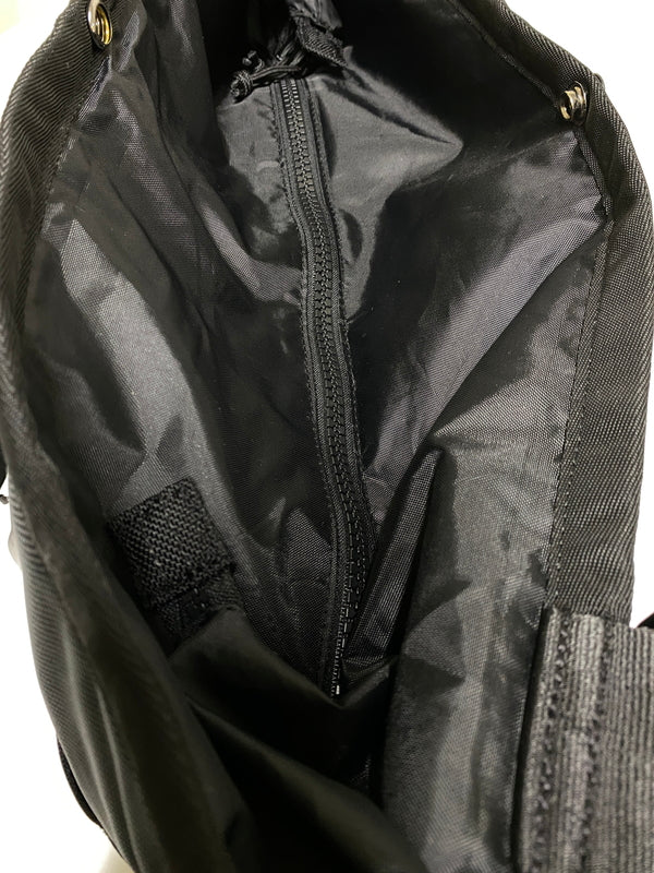 【中古品】【メンズ/レディース】 NEW ERA ニューエラ トートバッグ 22L 手持ち 肩掛け 2Way 大容量 鞄 カバン 188-260927-em-24-min カラー：ブラック 万代Net店
