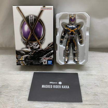 【現状渡し品】 S.H.F 真骨彫製法 仮面ライダーカイザ 仮面ライダー555 フィギュア バンダイ フィギュアーツ 魂ウェブ商店 042-260915-em-01-min 万代Net店
