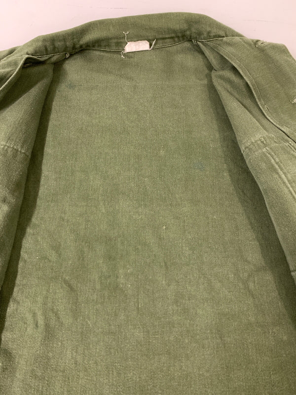 【中古品】【メンズ】 U.S.ARMY U.S. アーミー UTILITY SHIRT ユーティリティ シャツ OG-107 長袖 ロングスリーブ 146-260916-hu-24-min サイズ：15 1/2×33 カラー：カーキグリーン 万代Net店