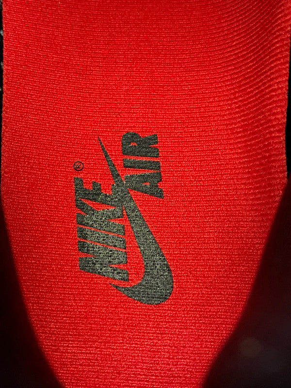 【中古品】【メンズ】 NIKE ナイキ WOMEN'S AIR JORDAN 1 RETRO HIGH OG ウィメンズ エア ジョーダン 1 レトロ ハイ OG FD4810-061 靴 シューズ 160-260916-hu-14-min カラー：BLACK/UNIVERSITY RED-WHITE 万代Net店