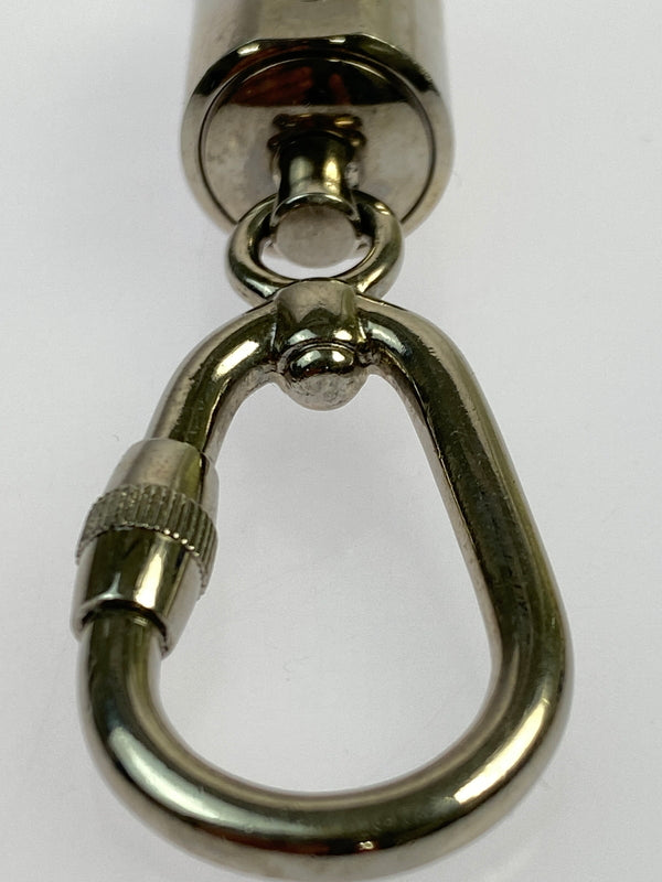 【中古品】【メンズ/レディース】 GUCCI グッチ ダブルフック カラビナ ギミック キーホルダー チャーム 183-260923-hu-23-min カラー：シルバー 万代Net店