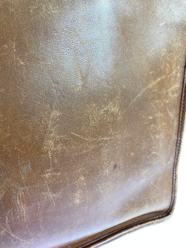 【現状渡し品】【メンズ】 OLD COACH オールド コーチ ショルダーバッグ ビジネスバッグ カバン レザー 180-261004-hu-21-min カラー：キャメル系 万代Net店