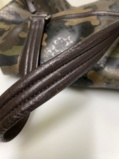 【中古品】【メンズ/レディース】 COACH コーチ CAMOUFLAGE BOSTON BAG F93230 ヘリテージ シグネチャー ロール ダッフル カモフラージュ ボストンバッグ 鞄 カバン 180-260927-em-28-min カラー：ブラウン系 万代Net店
