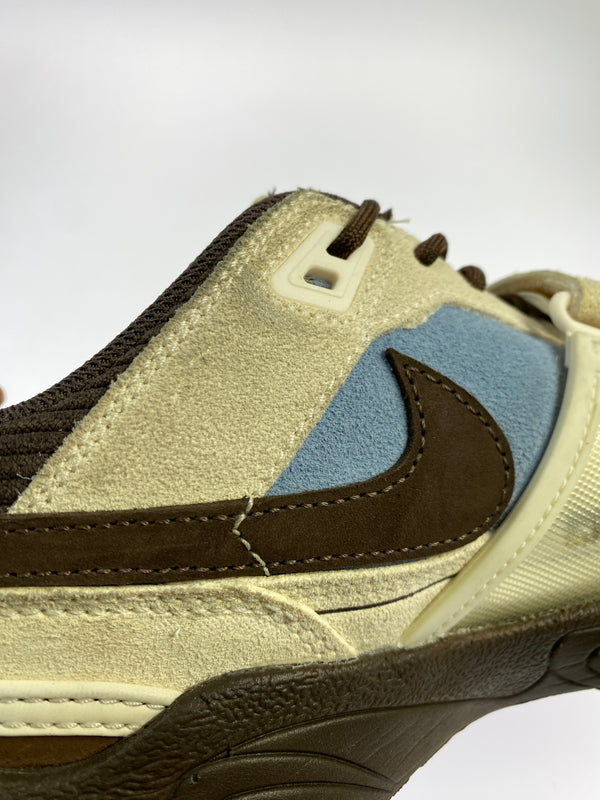 【中古品】【メンズ】 NIKE ナイキ TRAVIS SCOTT × ZOOM FIELD JAXX HQ3072-400 トラヴィス スコット ズーム フィールド ジャックス スニーカー 靴 160-260917-yn-03-min サイズ：28.5cm US10.5 カラー：LECHE BLUE/BAROQUE BROWN 万代Net店