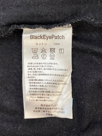 【中古品】【メンズ】 THE BLACK EYE PATCH ブラック アイ パッチ × APHRODITE GANG アフロディーテ ギャング Tシャツ トップス 142-260915-jt-24-min サイズ：XL カラー：ブラック 万代Net店