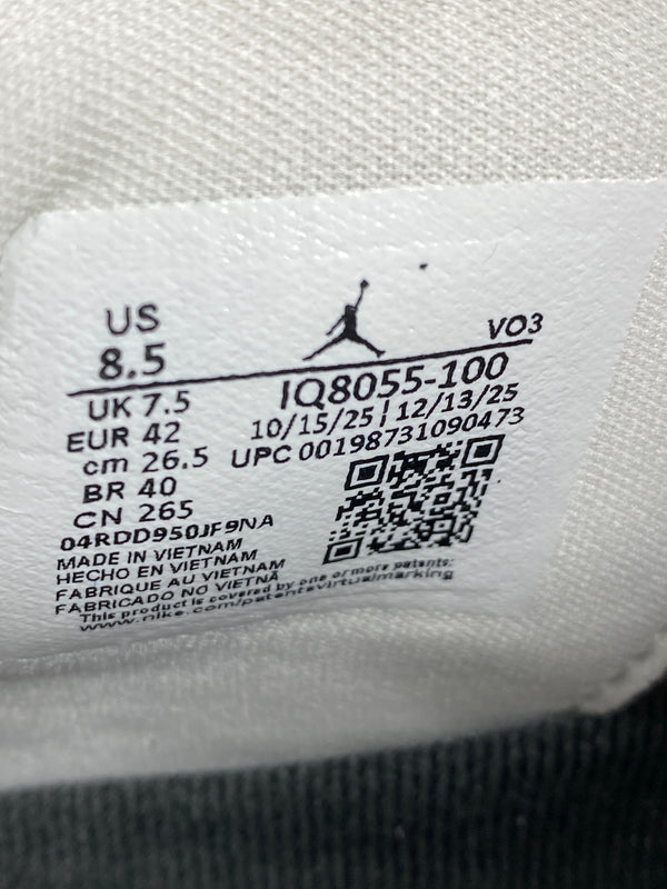 【中古美品】【メンズ】 NIKE ナイキ × NIGEL SYLVESTER AIR JORDAN 4 RETRO OG SP BA IQ8055-100 ナイジェル シルベスター エア ジョーダン 4 スニーカー 靴 160-260917-yn-02-min サイズ：26.5cm US8.5 カラー：SAIL/CINNABAR-ANTHRACITE 万代Net店
