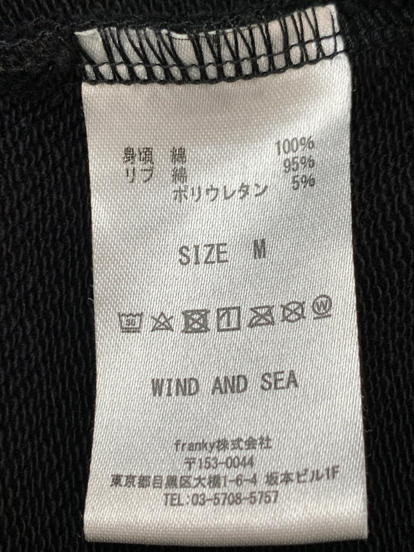 【中古品】【メンズ】 WIND AND SEA ウィンダンシー ミルテック モックネック スウェット トレーナー 長袖 トップス 142-260923-hu-17-min サイズ：M カラー：ブラック 万代Net店