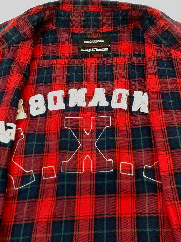【中古品】【メンズ】 WIND AND SEA × GOD SELECTION XXX ウィンダンシー ゴッド セレクション トリプルエックス LS FLANNEL SHIRT フランネル シャツ WDS-XXX-21A-05 142-260923-hu-15-min サイズ：M カラー：レッド系（チェック） 万代Net店