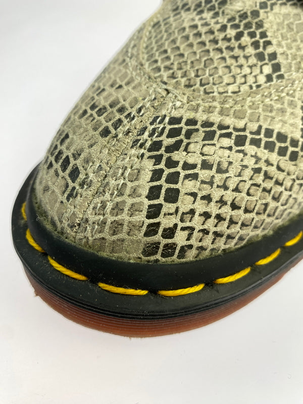 【中古品】【メンズ】 DR.MARTENS ドクターマーチン 5 EYE SHOE 5ホールシューズ 靴 164-260917-yn-11-min サイズ：UK8 カラー：グレージュ系 万代Net店