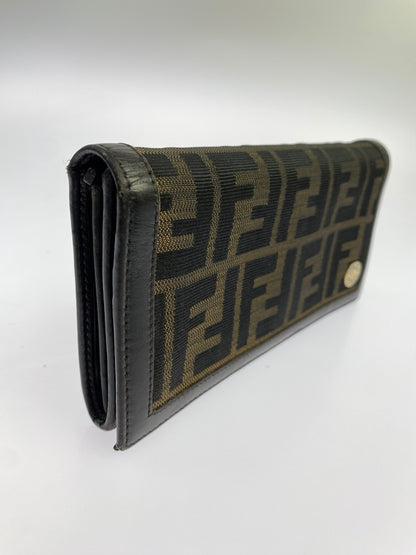 【中古品】【レディース】 FENDI フェンディ LONG WALLET ズッカ柄 ロングウォレット 長財布 181-260917-yn-16-min カラー：ダークブラウン 万代Net店