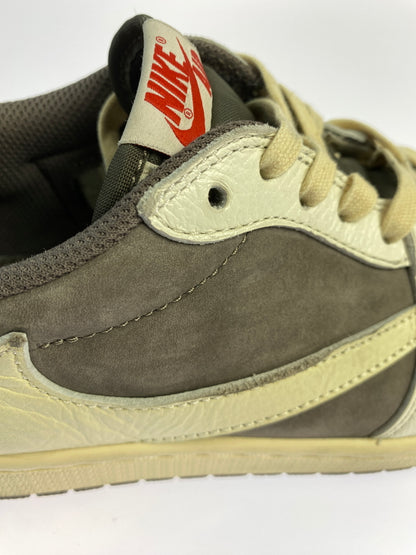【中古品】【メンズ】 NIKE ナイキ × TRAVIS SCOTT IR JORDAN 1 LOW OG SP DM7866-162 トラヴィススコット エア ジョーダン 1 ロー スニーカー 靴 160-260917-yn-06-min サイズ：27.0cm US9 カラー：REVERSE MOCHA/SAIL AND RIDGEROCK 万代Net店