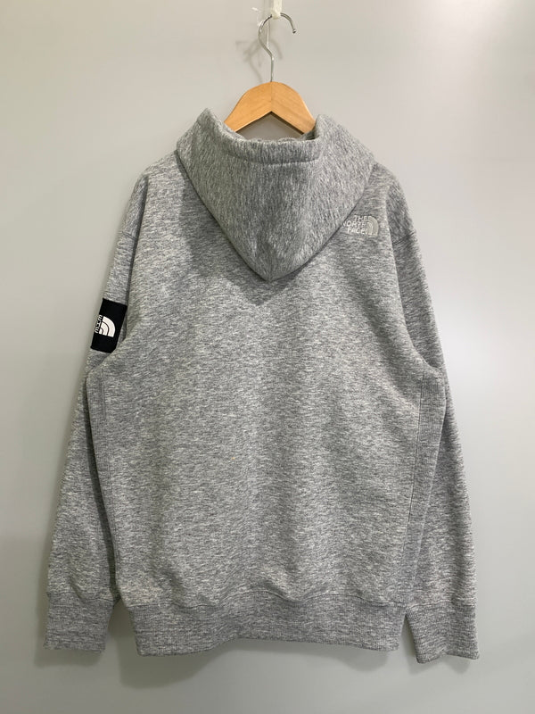 【中古品】【メンズ】 THE NORTH FACE ザ ノースフェイス SQUARE LOGO FULL ZIP スクエア ロゴ フル ジップ NT62232 パーカー フーディ 144-260922-hu-51-min サイズ：M カラー：グレー 万代Net店