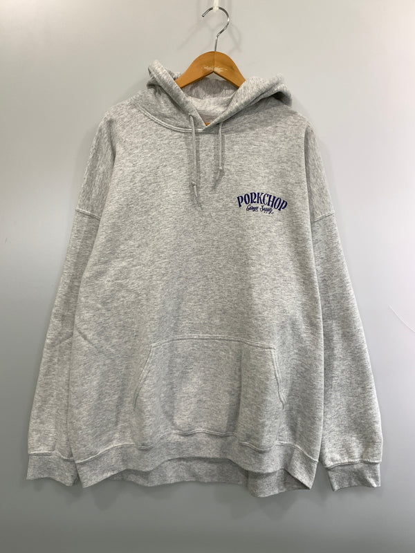 【中古品】【メンズ】 PORK CHOP ポーク チョップ PORK BACK HOODIE ポーク バック フーディ パーカー トップス 142-260923-hu-07-min サイズ：XL カラー：ライトグレー 万代Net店
