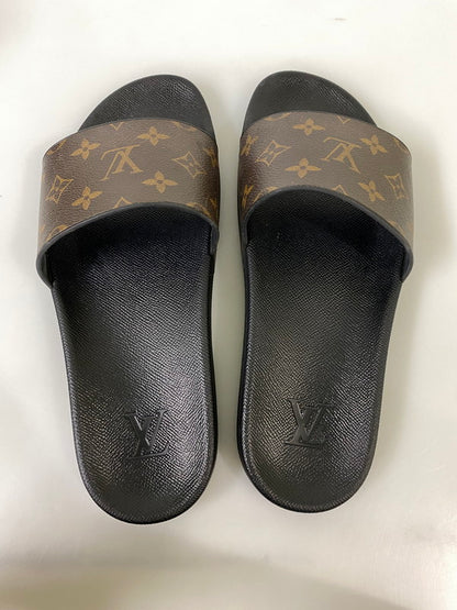 【中古品】【メンズ】 LOUIS VUITTON ルイ ヴィトン ウォーターフロント ライン ミュール サンダル 179-260918-hu-40-min サイズ：8 カラー：ブラック/ブラウン 万代Net店
