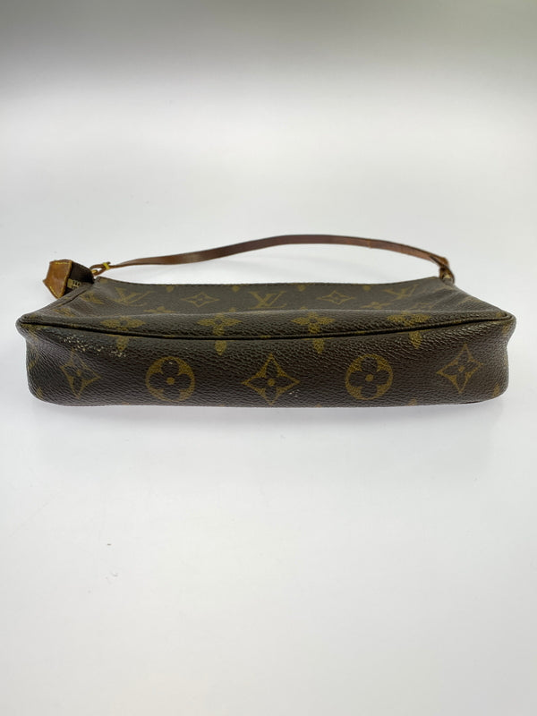 【現状渡し品】【レディース】 LOUIS VUITTON ルイヴィトン モノグラム ポシェット アクセソワール M51980 アクセサリーポーチ 179-260925-em-51-min カラー：ブラウン系 万代Net店