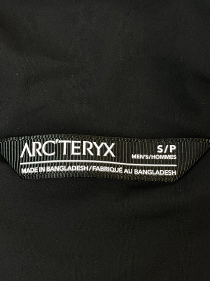 【中古品】【メンズ】 ARC'TERYX アークテリクス ATOM SL HOODY アトム エスエル フーディー X000009560 ライトアウター 144-260922-hu-22-min サイズ：S カラー：ブラック 万代Net店