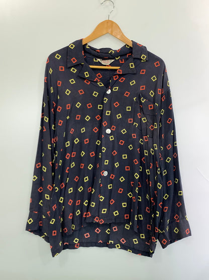 【中古品】【メンズ】 PLEETWAY BALLOON SEAT プリートウェイ バルーン シート 50S LS RAYON SHIRT 50年代 ロングスリーブ レーヨン シャツ 長袖 ヴィンテージ 146-260929-hu-02-min サイズ：サイズ表記不明 カラー：ネイビー/レッド/イエロー 万代Net店