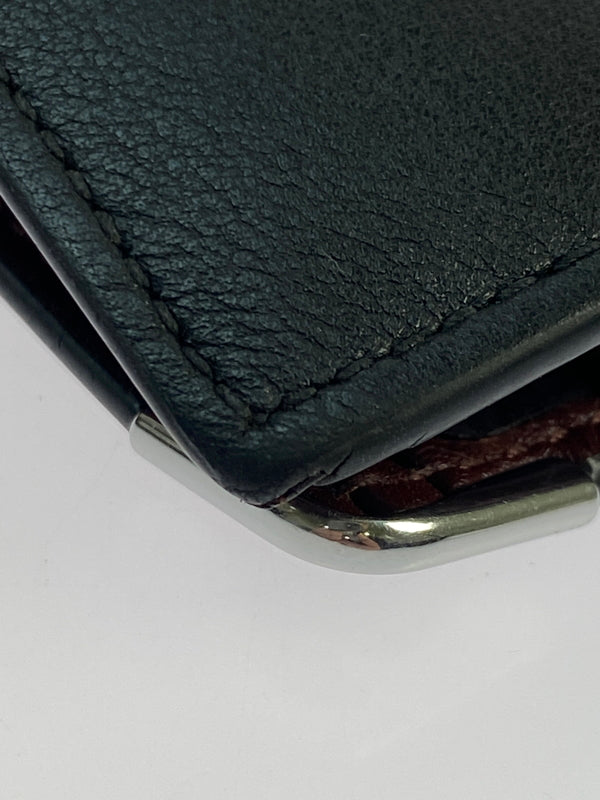 【中古品】【メンズ/レディース】 CARTIER カルティエ MUST DE CARTIER WALLET マスト ドゥ カルティエ ウォレット 二つ折り財布 小物 レザー 181-260925-em-54-min カラー：ブラック 万代Net店