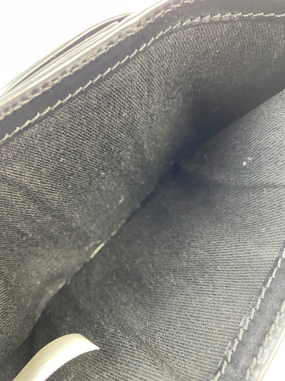 【中古品】【メンズ/レディース】 A.P.C. アーペーセー コンパクトウォレット 財布 小物 三つ折り財布 シンプル 201-260925-em-61-min カラー：ブラック 万代Net店