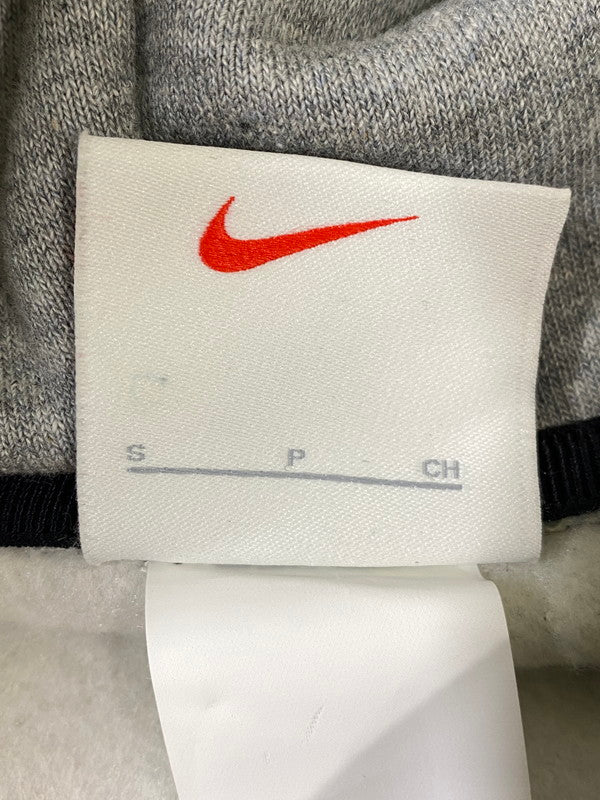 【中古品】【メンズ】 NIKE ナイキ × STUSSY ステューシー DJ9488-063 NRG WASHED HOODIE エナジー ウォッシュド フーディ 142-260926-zi-22-min サイズ：Ｓ カラー：ライトグレー 万代Net店