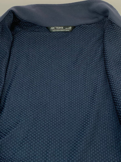 【中古品】【メンズ】 ARC'TERYX アークテリクス DELTA JACKET デルタ ジャケット メンズ 高機能フリースジャケット ライトアウター 144-260925-em-03-min サイズ：L カラー：ネイビー 万代Net店