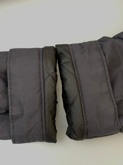 【中古品】【メンズ】 PATAGONIA パタゴニア イスマスジャケット STY26992FA25 フード付き インサレーションジャケット アウター 防寒 144-260925-em-08-min サイズ：S カラー：ダークグレー 万代Net店