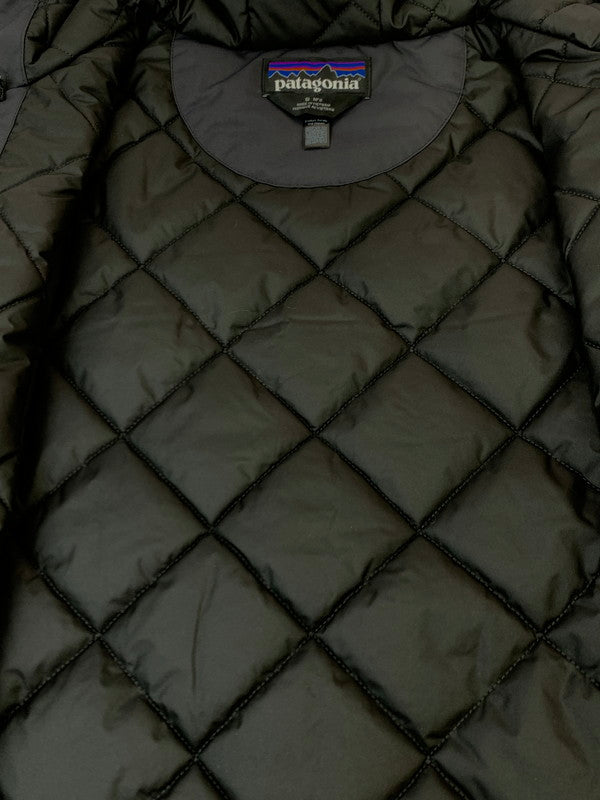 【中古品】【メンズ】 PATAGONIA パタゴニア イスマスジャケット STY26992FA25 フード付き インサレーションジャケット アウター 防寒 144-260925-em-08-min サイズ：S カラー：ダークグレー 万代Net店