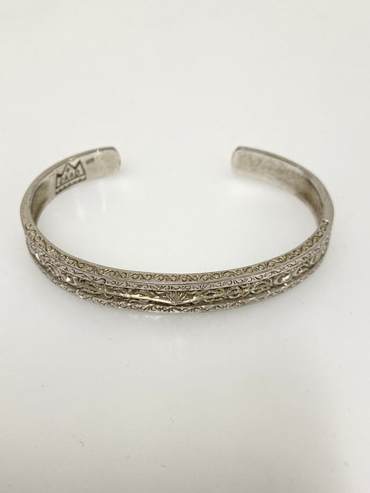 【中古品】【メンズ/レディース】 SAAD サード 太陽神唐草 バングル サンシンボル アラベスク インディアンジュエリー 192-260927-em-31-min カラー：シルバー 万代Net店