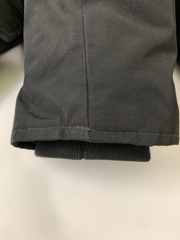 【中古品】【メンズ】 WOOLRICH ウールリッチ アークティックパーカ 防寒 ダウンジャケット ラマークロス メンズ アウター 144-260925-em-36-min サイズ：XXS カラー：ブラック 万代Net店
