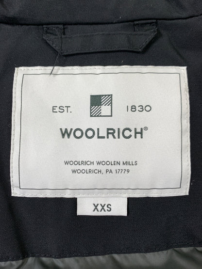 【中古品】【メンズ】 WOOLRICH ウールリッチ アークティックパーカ 防寒 ダウンジャケット ラマークロス メンズ アウター 144-260925-em-36-min サイズ：XXS カラー：ブラック 万代Net店