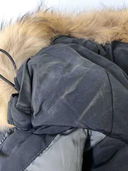 【中古品】【メンズ】 WOOLRICH ウールリッチ アークティックパーカ 防寒 ダウンジャケット ラマークロス メンズ アウター 144-260925-em-36-min サイズ：XXS カラー：ブラック 万代Net店
