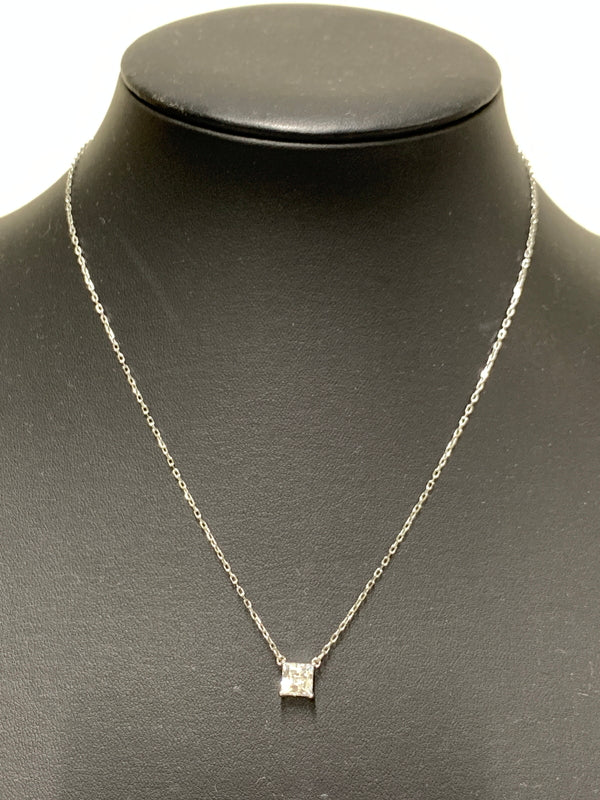 【中古品】【レディース】 SWAROVSKI スワロフスキー ATTRACT NECKLACE 5510696 アトラクト ネックレス スクエアカット クリアクリスタル アクセサリー ジュエリー 192-260927-em-40-min カラー：シルバー 万代Net店