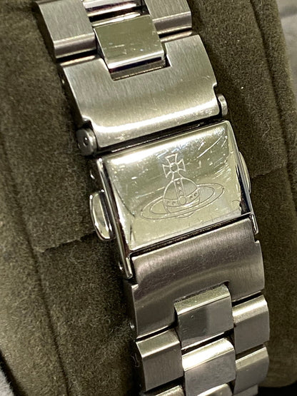 【中古品】【メンズ】 VIIVENNE WESTWOOD ヴィヴィアン ウエストウッド ブルームズベリー アナログ クオーツ腕時計 VV152NVSL 197-261008-KS-21-min カラー：シルバー 万代Net店