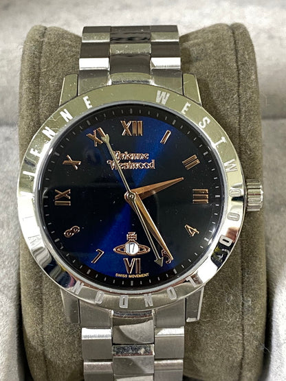 【中古品】【メンズ】 VIIVENNE WESTWOOD ヴィヴィアン ウエストウッド ブルームズベリー アナログ クオーツ腕時計 VV152NVSL 197-261008-KS-21-min カラー：シルバー 万代Net店