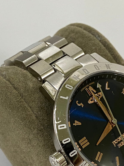 【中古品】【メンズ】 VIIVENNE WESTWOOD ヴィヴィアン ウエストウッド ブルームズベリー アナログ クオーツ腕時計 VV152NVSL 197-261008-KS-21-min カラー：シルバー 万代Net店