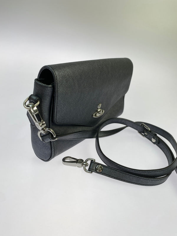 【中古品】【メンズ/レディース】 VIVIENNE WESTWOOD ヴィヴィアン ウエストウッド メタリック ショルダーバッグ 188-261004-hu-16-min カラー：グレー系 万代Net店