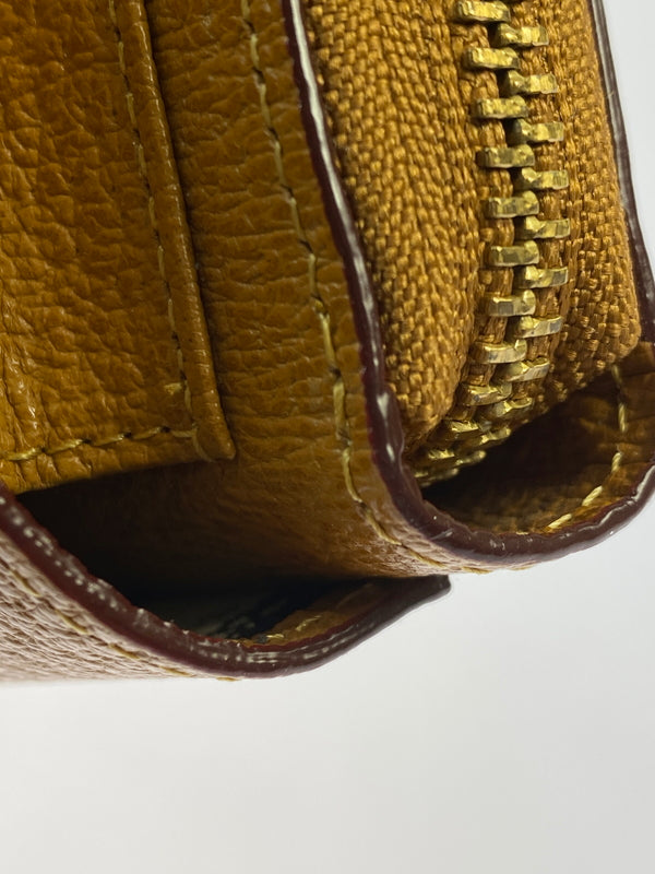 【中古品】【メンズ/レディース】 VIVIENNE WESTWOOD ヴィヴィアン ウエストウッド ショルダーウォレット 財布 188-261004-hu-15-min カラー：キャメル系 万代Net店