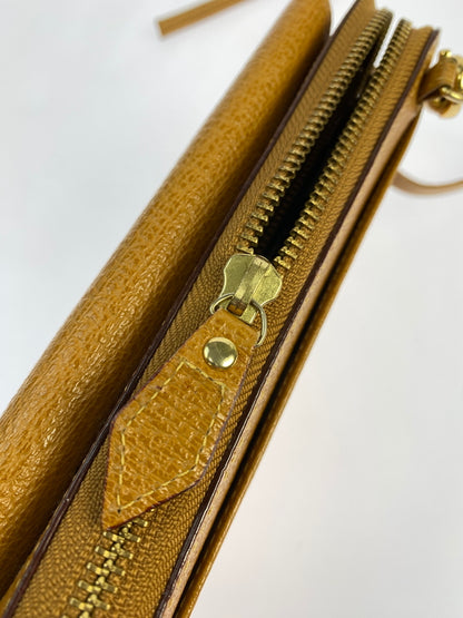 【中古品】【メンズ/レディース】 VIVIENNE WESTWOOD ヴィヴィアン ウエストウッド ショルダーウォレット 財布 188-261004-hu-15-min カラー：キャメル系 万代Net店
