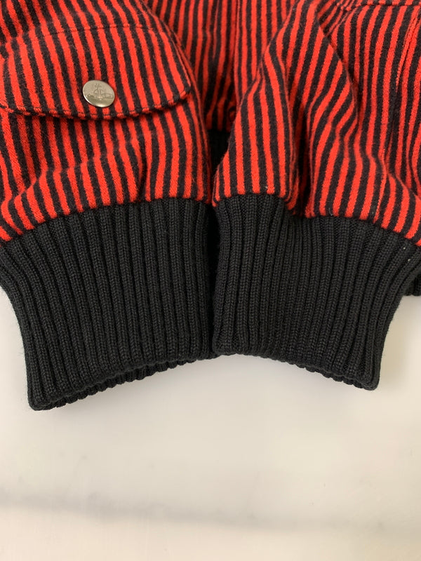 【中古品】【メンズ】 VIVIENNE WESTWOOD MAN ヴィヴィアンウエストウッドマン STRIPE WOOL JACKET ストライプ ウール ジャケット メンズ アウター 羊毛 141-260925-em-20-min サイズ：46 カラー：レッド/ブラック 万代Net店