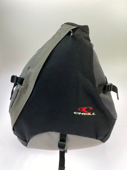 【現状渡し品】【メンズ】 ONEILL オニール スリングバッグ ワンショルダーバッグ ボディバッグ カバン 188-261004-hu-27-min カラー：グレー/ブラック 万代Net店