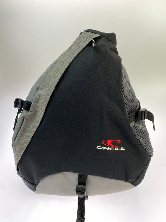 【現状渡し品】【メンズ】 ONEILL オニール スリングバッグ ワンショルダーバッグ ボディバッグ カバン 188-261004-hu-27-min カラー：グレー/ブラック 万代Net店